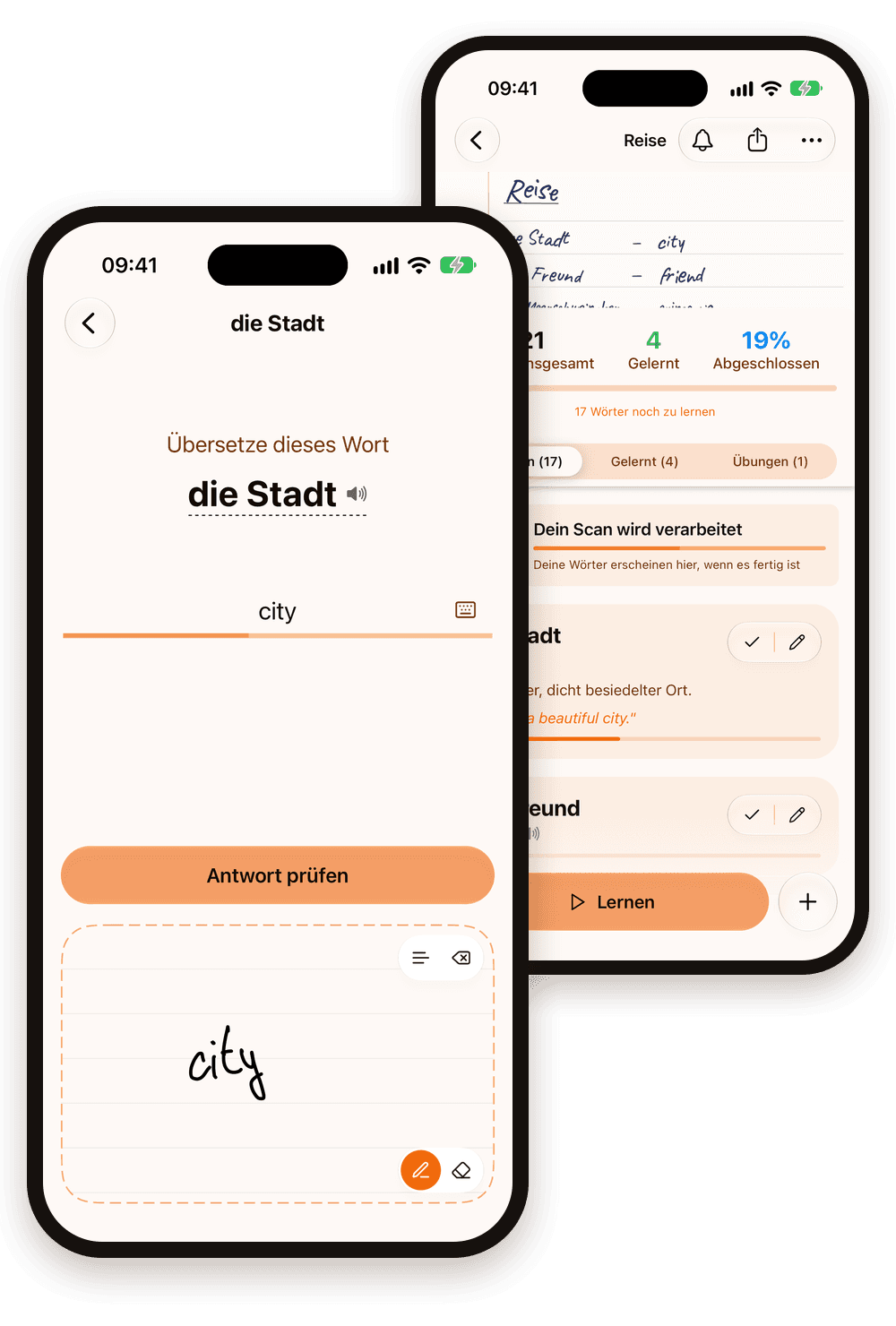 Lernansicht mit „die Stadt“ und der handgeschriebenen Antwort „city“, dahinter der Stapel „Reise“ mit dem Foto seiner Wortliste